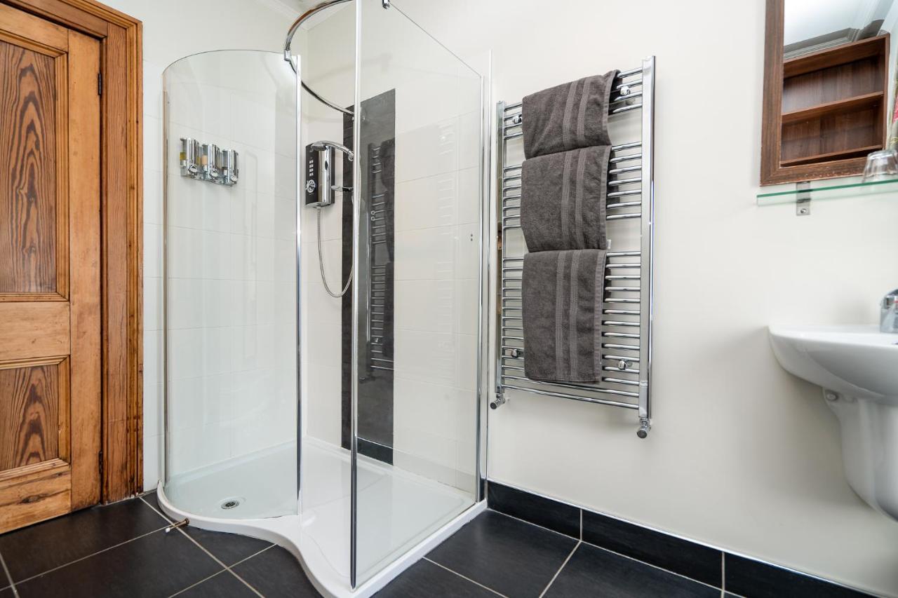 פורטראש Antrim House Guest Rooms & Suites (Adults Only) מראה חיצוני תמונה