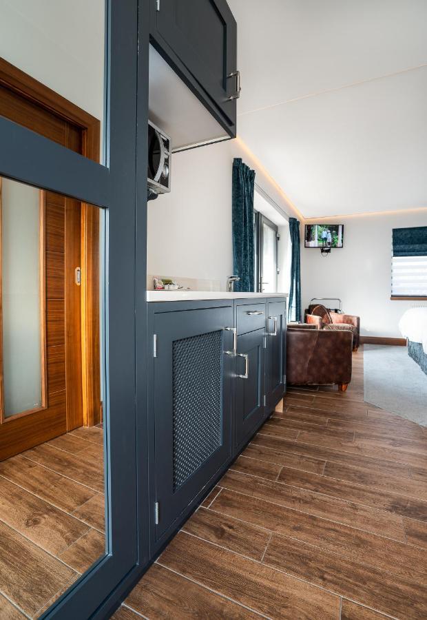 פורטראש Antrim House Guest Rooms & Suites (Adults Only) מראה חיצוני תמונה