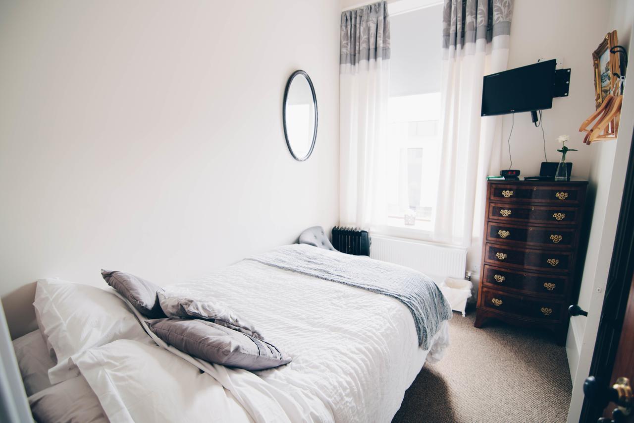 פורטראש Antrim House Guest Rooms & Suites (Adults Only) מראה חיצוני תמונה